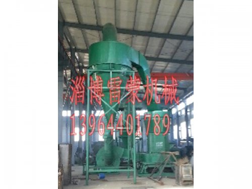 5R雷蒙磨在組裝車間內(nèi)